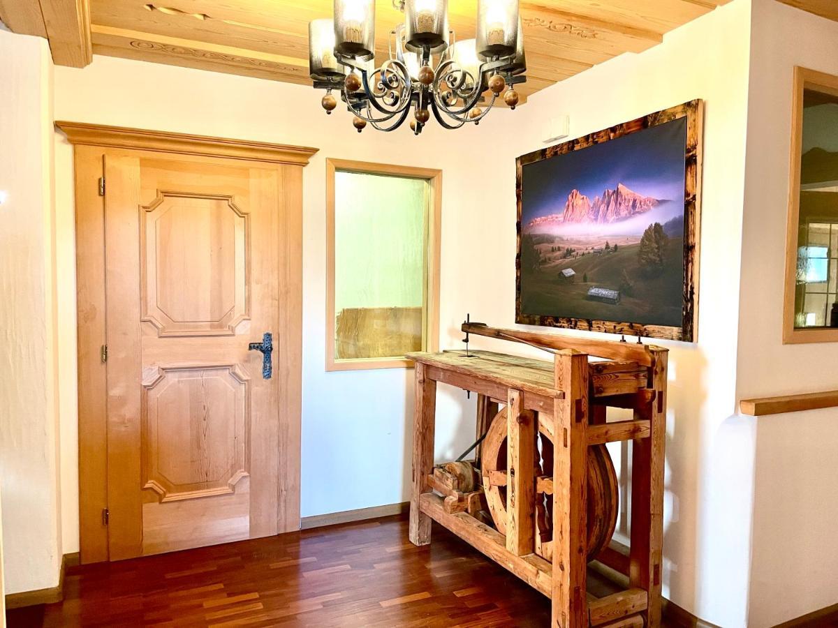 Chalet Bernardi Apartments Urtijëi Buitenkant foto