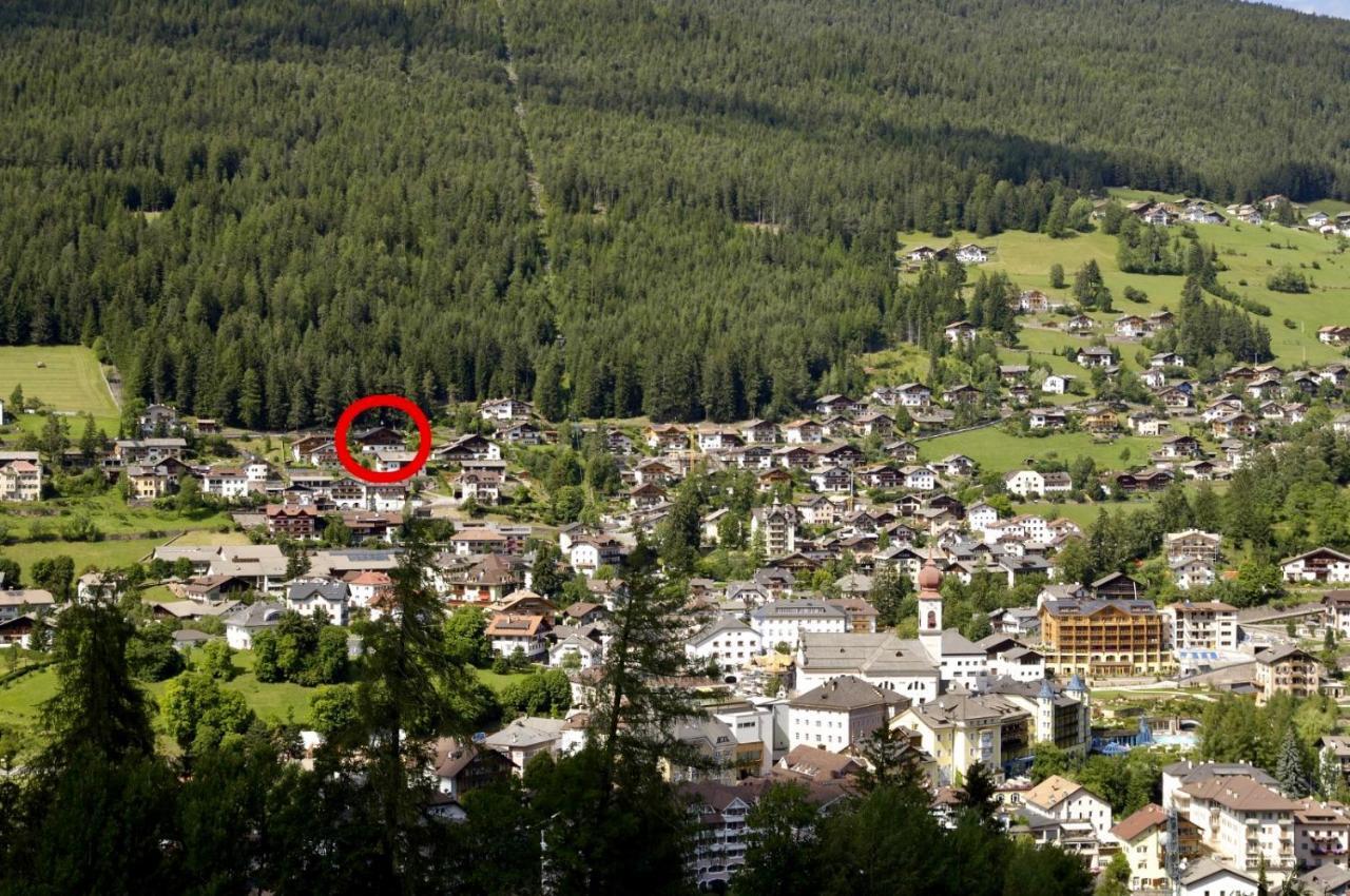 Chalet Bernardi Apartments Urtijëi Buitenkant foto